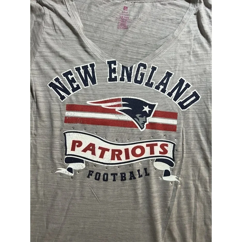 New England Patriots Shirt Teens Large Gray Gray Short‎ Sleeve Tee Girls New.